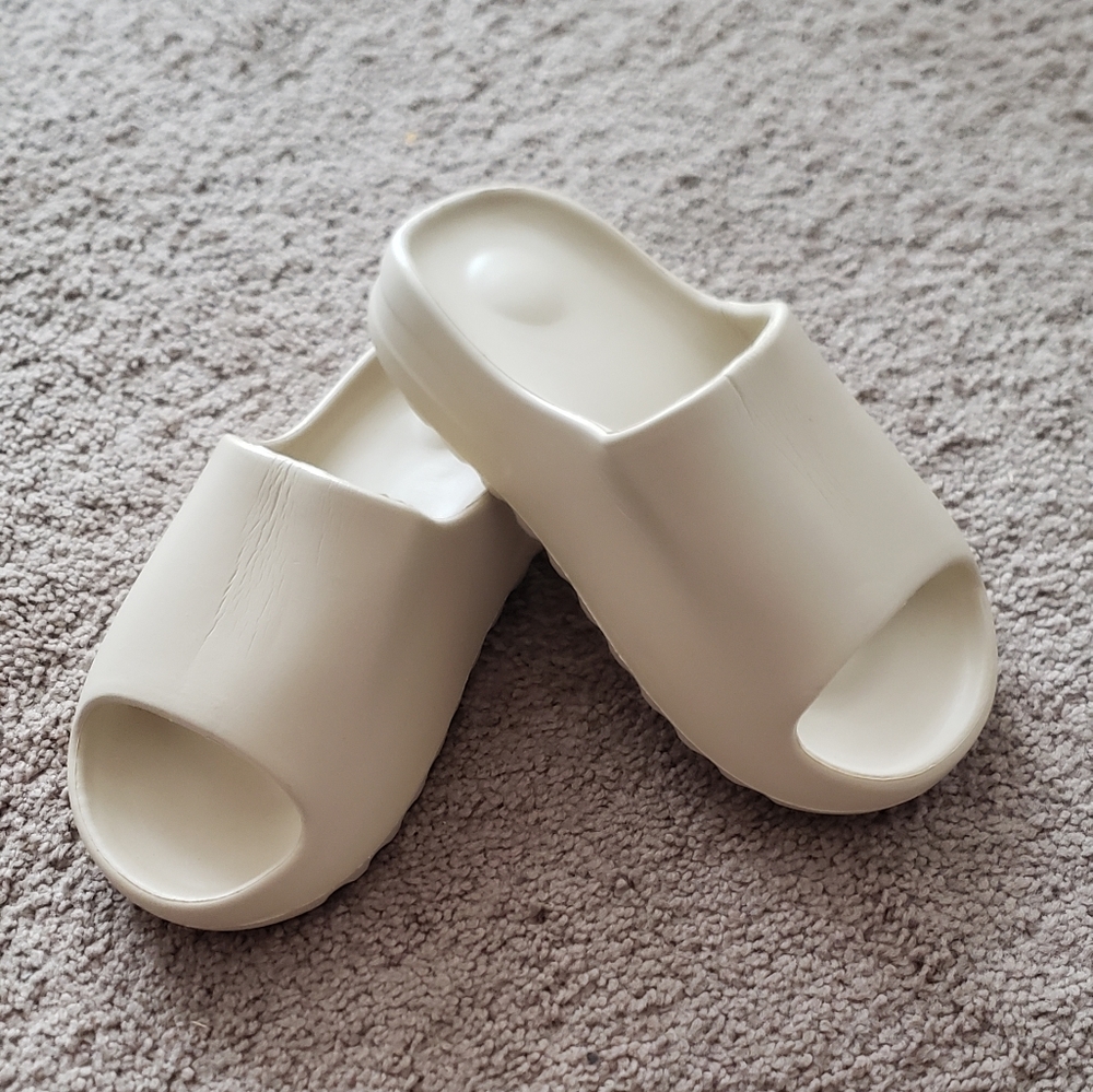 Tan Slide